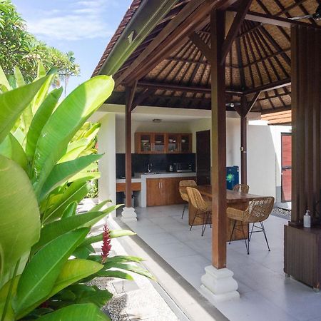 The Awan Villas - Chse Certified Seminyak Exteriör bild