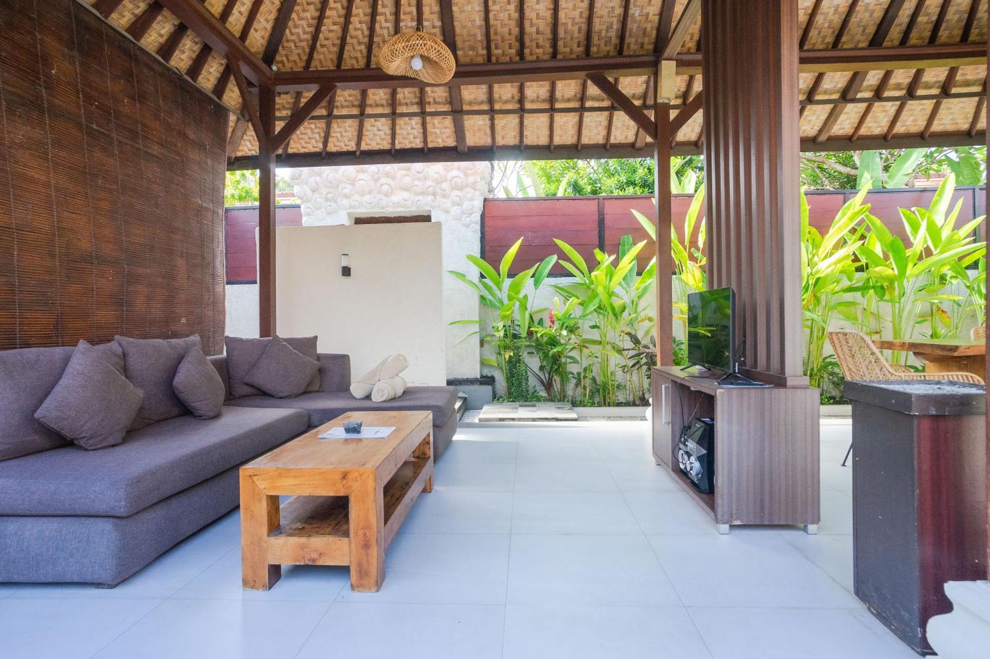 The Awan Villas - Chse Certified Seminyak Exteriör bild